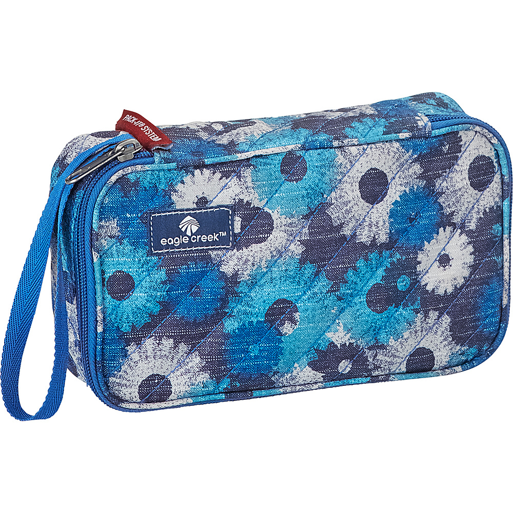Eagle Creek Pack It OriginalQuilted Quarter Cube Daisy Chain Blue Eagle Creek Travel Organizers