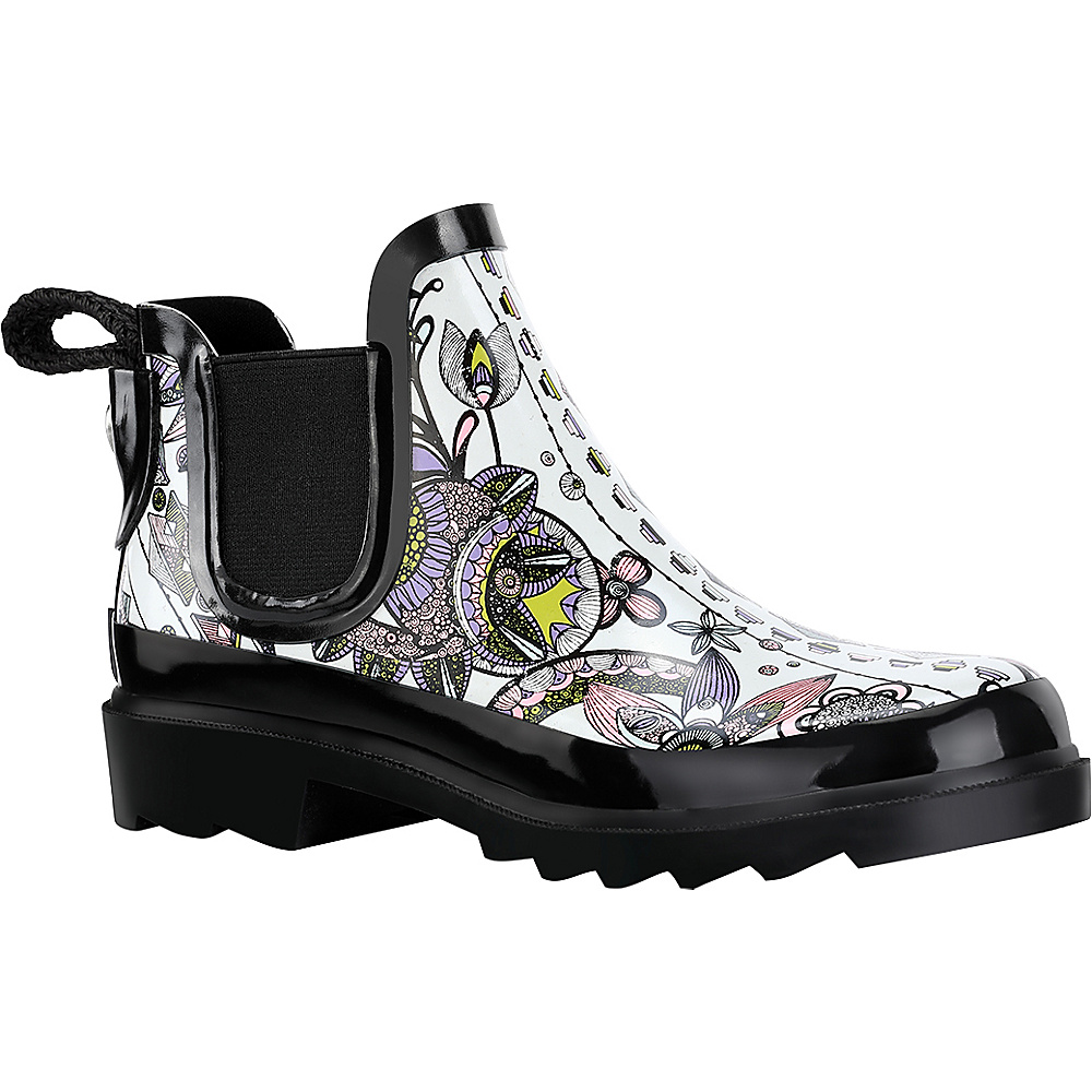Sakroots Rhyme Ankle Rain Boot 10 M Regular Medium Black amp; White Spirit Sakroots Women s Footwear