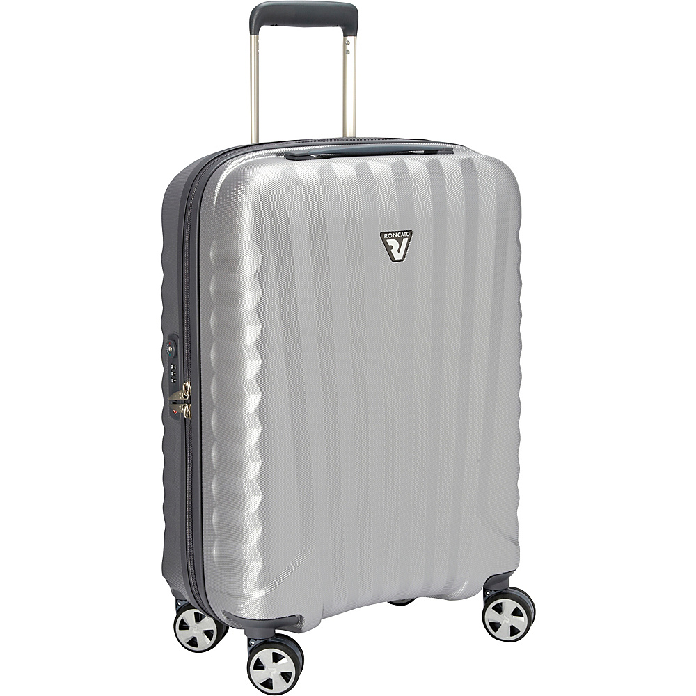 Roncato UNO ZSL Premium 22 Int l Carry On Spinner Silver Roncato Hardside Carry On