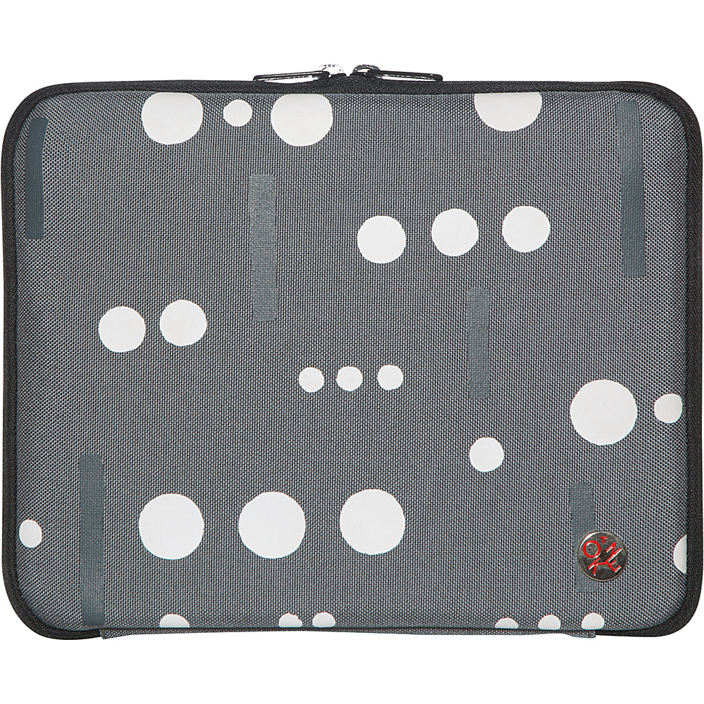 TOKEN Crosstown iPad Sleeve Grey White TOKEN Electronic Cases